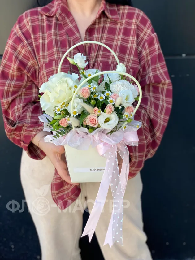 Композиция  &laquo;Люблю!&raquo;