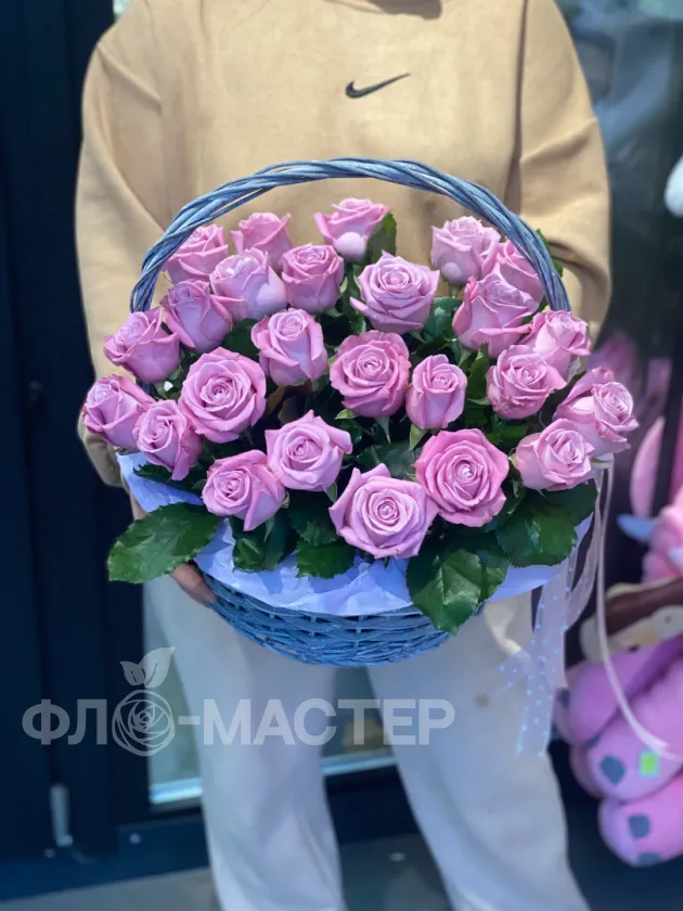 Корзина &laquo;Сирень&raquo;