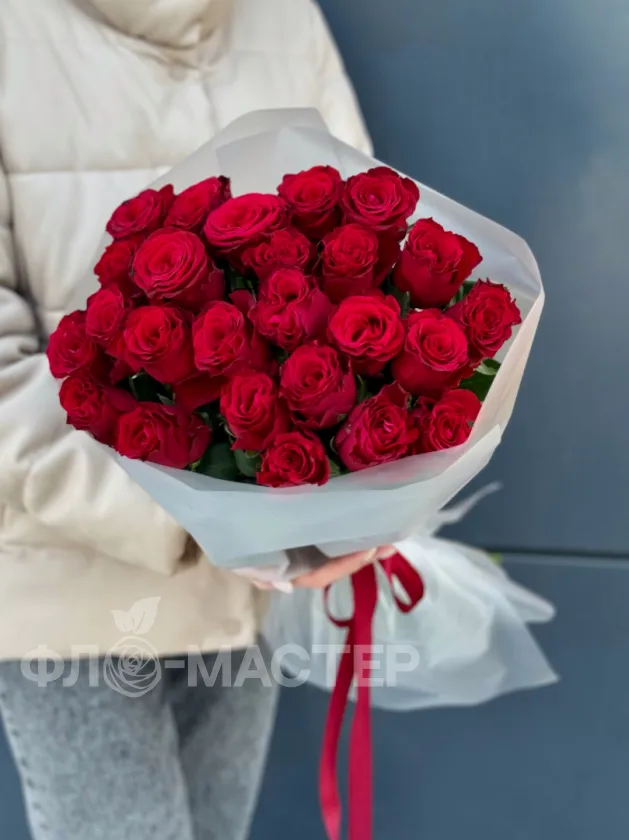 Красные розы 40 см 25шт