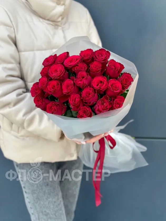 Красные розы 40 см 25шт