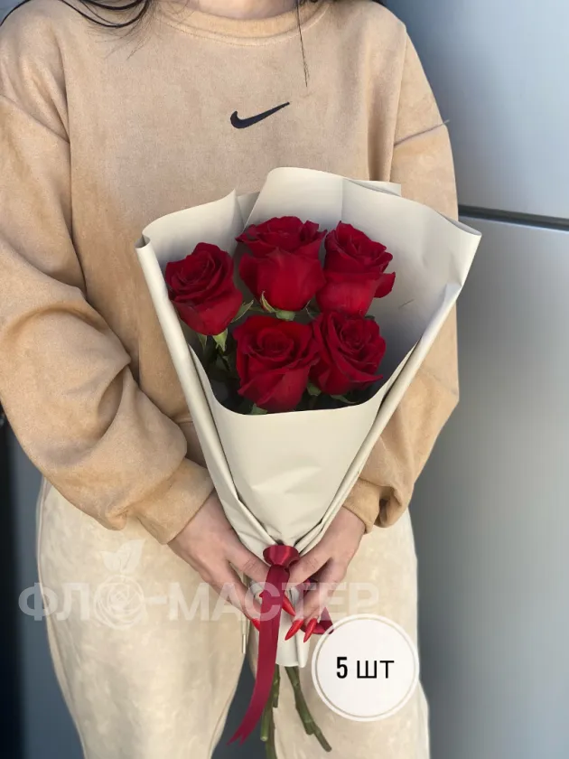 Букет красные розы Эквадор 50 см (3шт, 5шт, 7шт, 9шт, 11шт) 