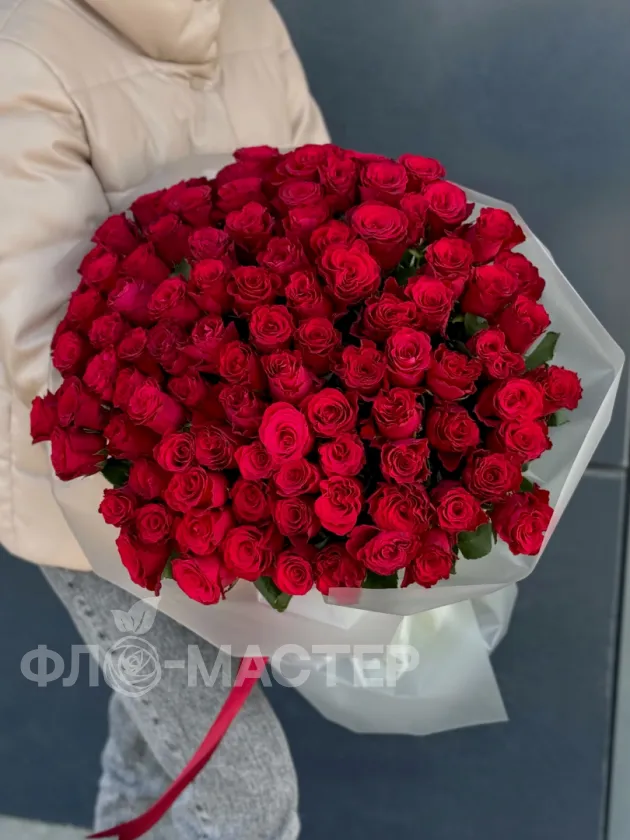 Красные розы 50 см 101шт