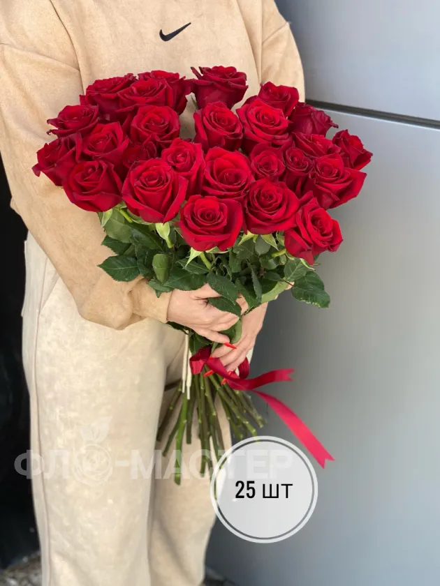 Красные розы Эквадор 50 см (11шт, 15шт, 25шт, 35шт, 51шт)