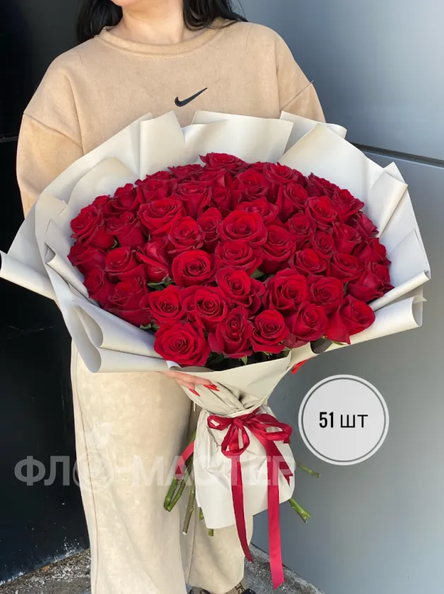 Букет красных роз Эквадор 50 см (15шт, 25шт, 35шт, 51шт)