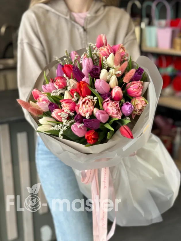 Букет &laquo;51 тюльпан микс&raquo;