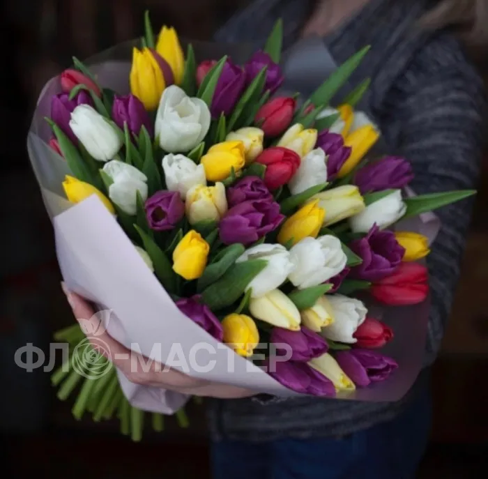 Букет &laquo;51 тюльпан&raquo;