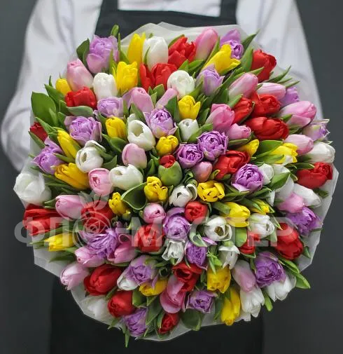 Букет &laquo;101 тюльпан&raquo;