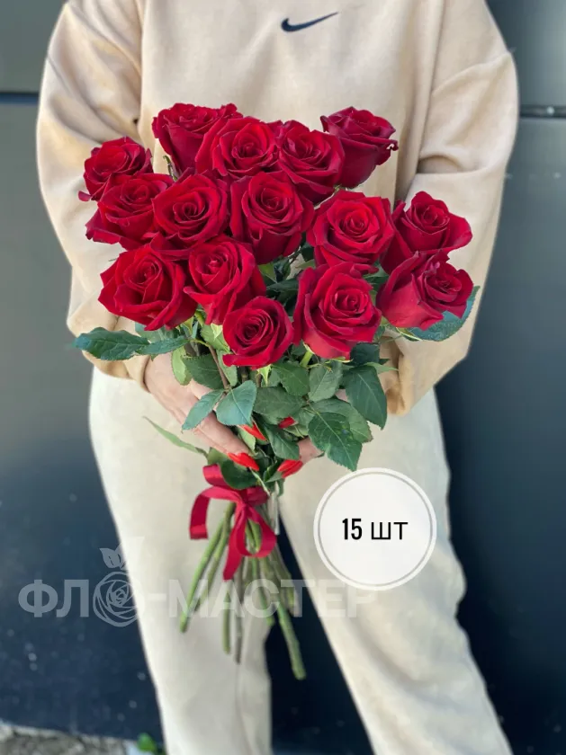 Красные розы Эквадор 60 см (11шт, 15шт, 25шт, 35шт, 51шт)