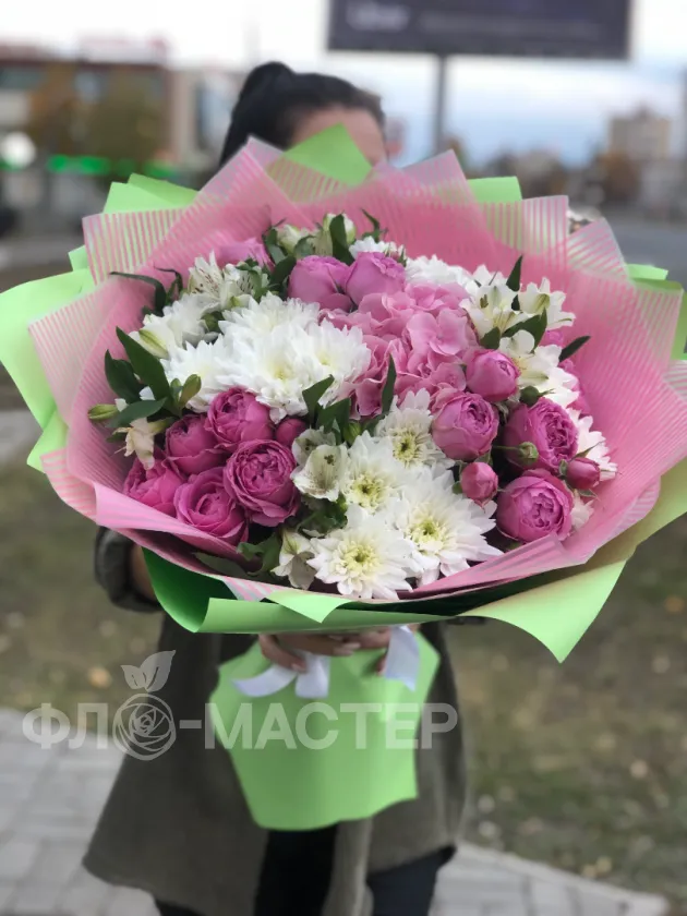 Букет &laquo;Коктейль с малиной&raquo;