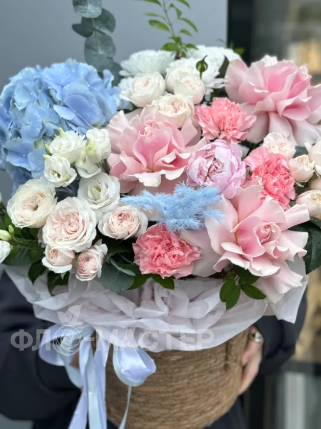 Композиция &laquo;Небесная поэма любви&raquo;