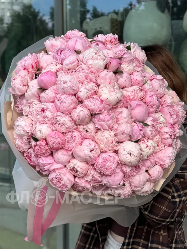 Букет &laquo;101 пион&raquo;