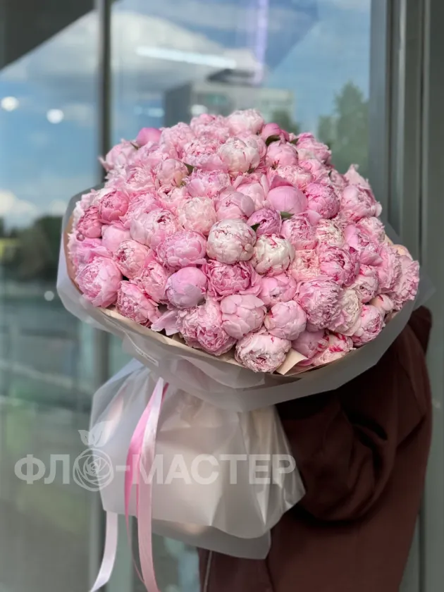 Букет &laquo;75 пионов&raquo;