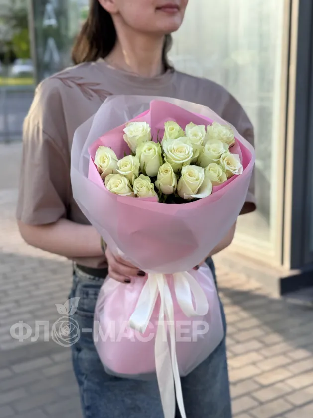 Белые розы 50см 15шт