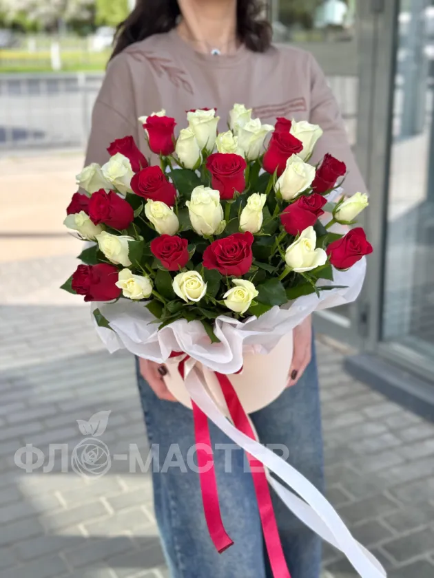 Коробка роз микс &laquo;L&raquo; 39шт