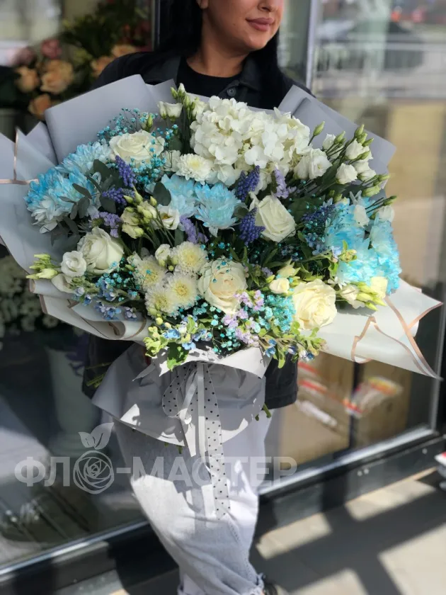 Букет &laquo;Чистая лазурь&raquo;