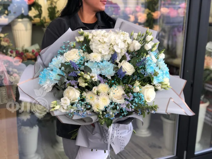 Букет &laquo;Чистая лазурь&raquo;