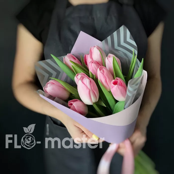 Букет &laquo;11 тюльпанов&raquo;