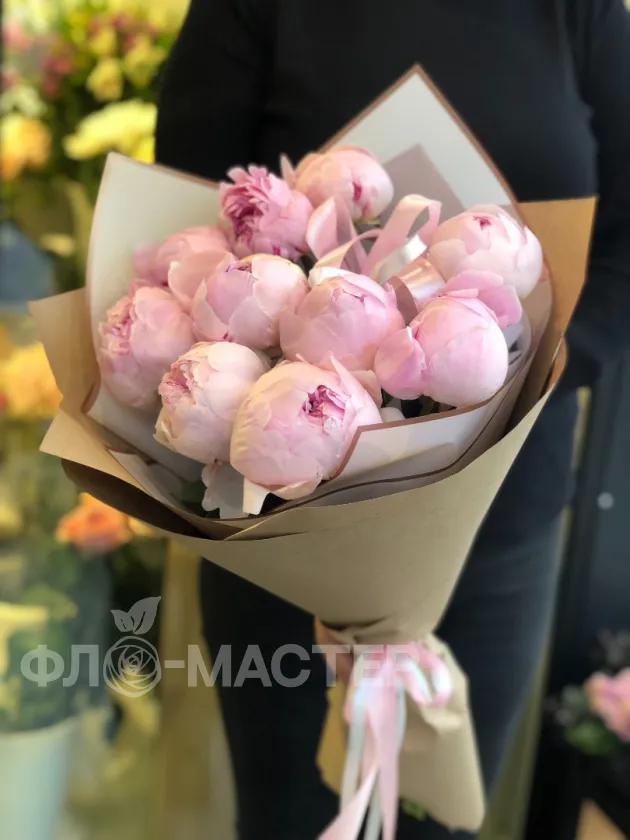 Букет &laquo;11 пионов&raquo;