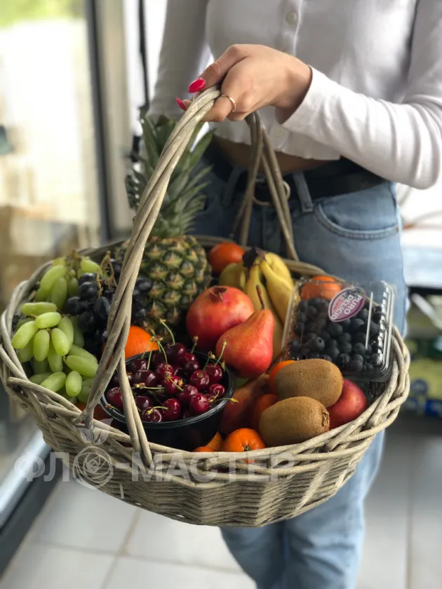Корзина фруктов