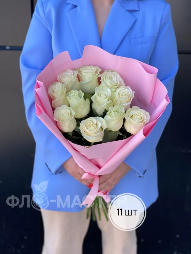 Букет белых роз Эквадор 60 см (3шт, 5шт, 7шт, 9шт, 11шт)