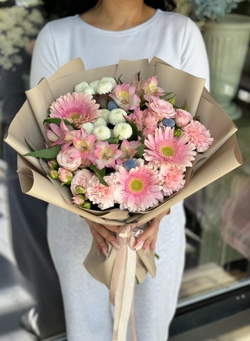 Букет «Для сестры» от интернет-магазина цветов в 