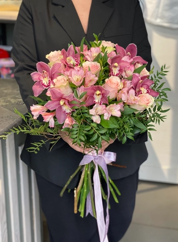 Букет «Теплые чувства» от интернет-магазина цветов в 