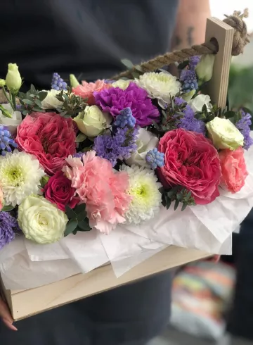 Композиция &laquo;Мгновенная радость&raquo; от интернет-магазина цветов в 