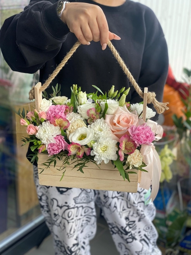 Композиция «Алекса» от интернет-магазина цветов в 