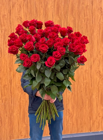 Метровая роза 45 шт (под заказ от 2-х часов, уточняйте у менеджера) от интернет-магазина цветов в 