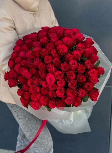 Красные розы 50 см 101шт от интернет-магазина цветов в 