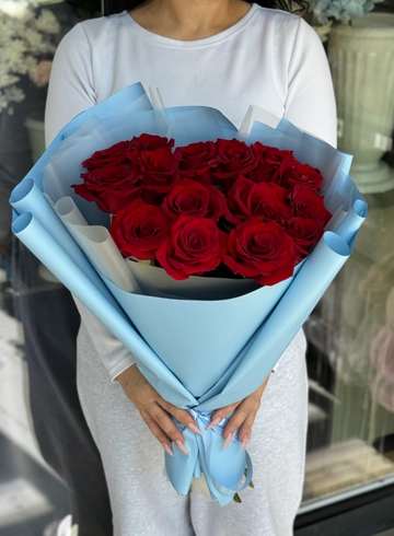 Букет из 15 роз от интернет-магазина цветов в 