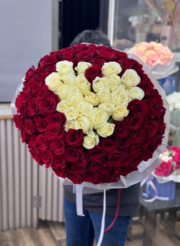 Букет «Ты моя любовь...» от интернет-магазина цветов в 