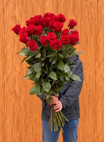 Красная роза 90см 25 шт (под заказ от 2-х часов, уточняйте у менеджера) от интернет-магазина цветов в 