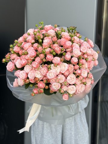 Букет &laquo;21 кустовая роза&raquo; от интернет-магазина цветов в 