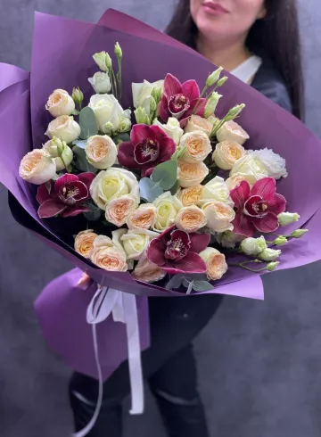 Букет «Любимой» от интернет-магазина цветов в 