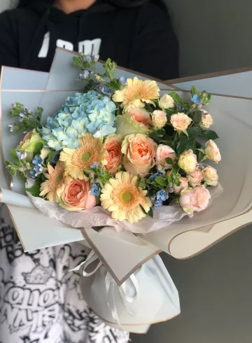 Букет «Бриз» от интернет-магазина цветов в 