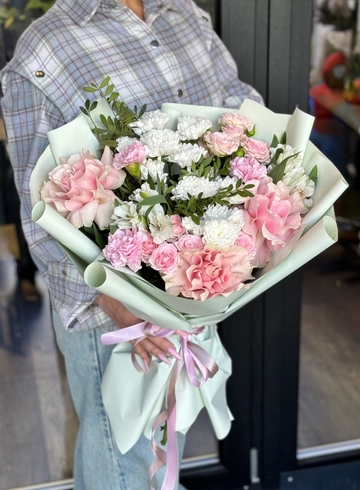 Букет &laquo;Моя королева&raquo; от интернет-магазина цветов в 