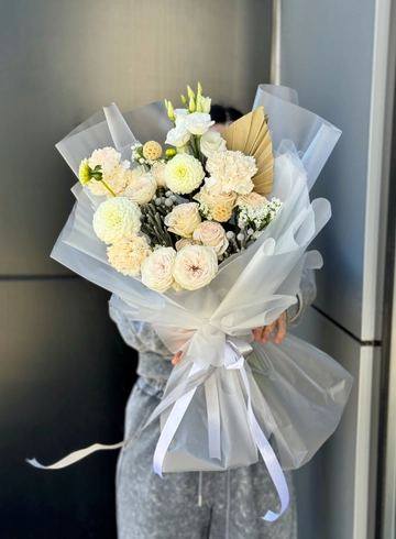 Букет «Богиня Греции» от интернет-магазина цветов в 