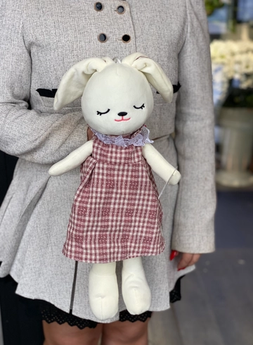 Зайчик &laquo;Бусинка&raquo; от интернет-магазина цветов в 