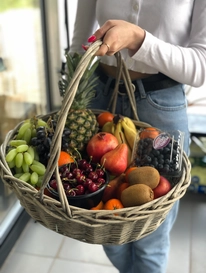 Корзина фруктов от интернет-магазина «» в 